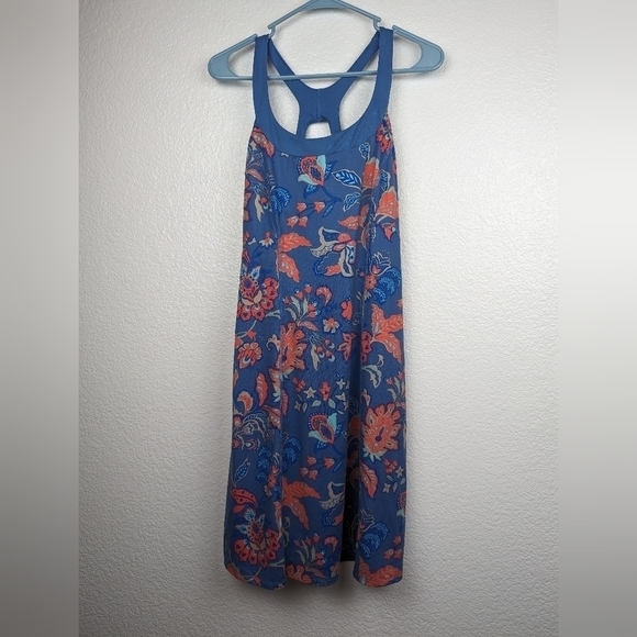 The North Face Dresses & Skirts - The North Face cypress blue sleeveless dress active